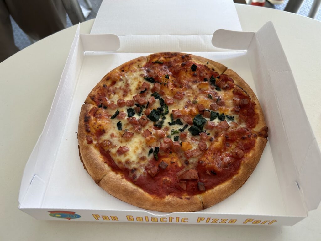 disneyland pizza