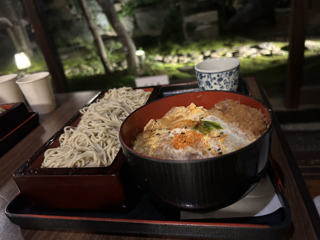 Recommended soba noodles and Katsudon